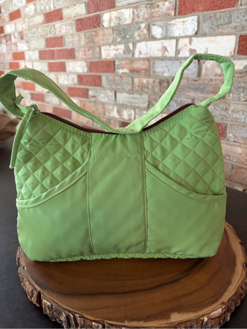 NWT Vera Bradley Green Quilted Shoulder Bag - Women's Everyday Tote